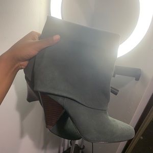 Sexy Steve Madden Heel Boots